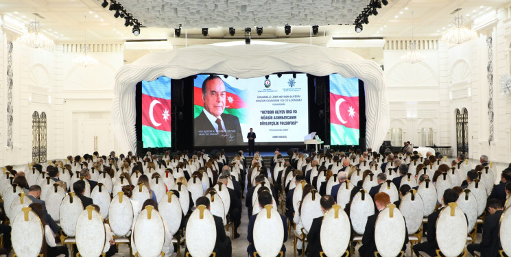 Nizami rayonunda Ulu Öndər Heydər Əliyevin anadan olmasının 103-cü ildönümü münasibətilə tədbir keçirilib