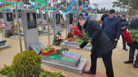 Novruz bayramı ərəfəsində şəhidlərin məzarları ziyarət edilib - 20.03.2024