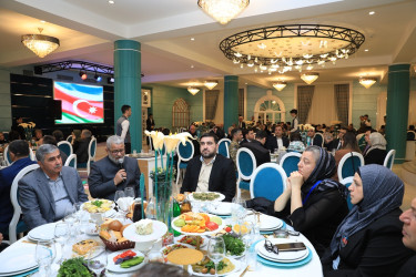 “Meridian Park” şadlıq sarayında Vətən müharibəsi şəhidlərinin ailə üzvləri və qaziləri üçün iftar süfrəsi  - 19.04.2023