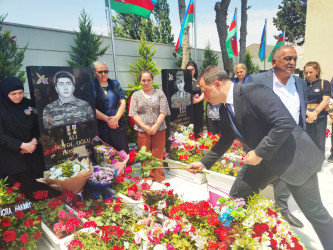 Vətən müharibəsi şəhidi Alı Həsənlinin doğum günündə məzarı ziyarət edilib - 22.06.2025