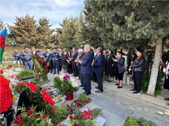 Aprel döyüşləri şəhidi Urfan Vəlizadənin məzarı ziyarət edilib - 02.04.2025