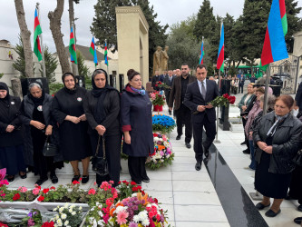 Vətən müharibəsi şəhidləri Alı Nofəl oğlu Həsənli və Rəfael Emin oğlu İbrahimovun məzarları ziyarət edilib - 21.10.2025