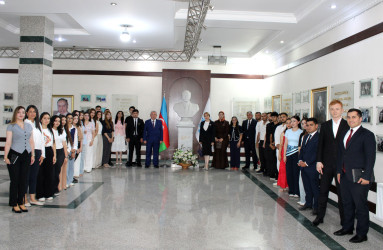 Nizami rayonunda “Zəfər yürüşünün başlandığı gün” mövzusunda gənclərlə görüş keçirilib - 14.07.2026