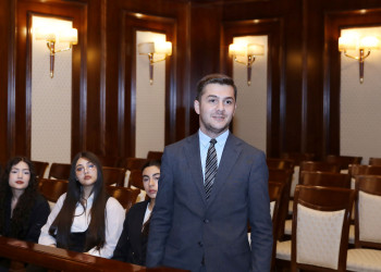 “Hüququn zirvəsinə səfər” layihəsi çərçivəsində Ali Məhkəməyə maarifləndirici tur - 12.06.2025