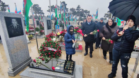 Vətən müharibəsi şəhidi mayor İlkin Rzayevin məzarı ziyarət edilib - 17.12.2023