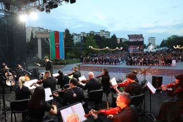Ulu Öndər Heydər Əliyevin anadan olmasının 101-ci ildönümü münasibətilə klassik musiqi konserti  - 08.05.2024