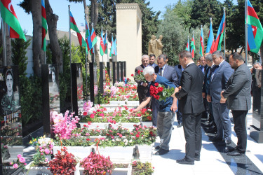 Nizami rayonunda Silahlı Qüvvələr Günü ilə əlaqədar şəhidlərin əziz xatirəsi ehtiramla yad edilib - 26.06.2025