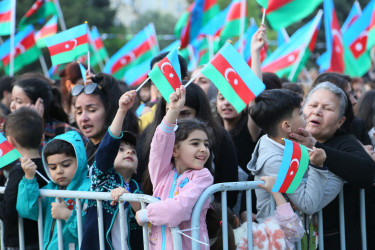 Ümummilli Lideri Heydər Əliyevin 100 illik yubileyi münasibətilə “Sən elə bir zirvəsən” adlı konsert --10.05.2023