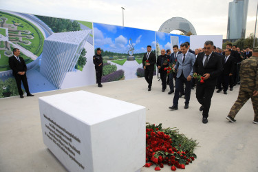 27 Sentyabr – Anım Günündə Zəfər parkının ziyarət edilməsi - 27.09.2024