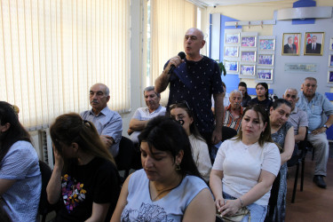 Nizami Rayon İcra Hakimiyyətinin başçısı Coşqun Cəbrayılov növbəti səyyar qəbulda rayon sakinləri ilə görüşüb - 01.07.2026