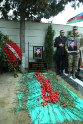 Birinci Qarabağ müharibəsi şəhidi Atakişi Qəhrəman oğlu Atayev Keşlə Şəhidlər Xiyabanında dəfn olunub - 19.03.2025