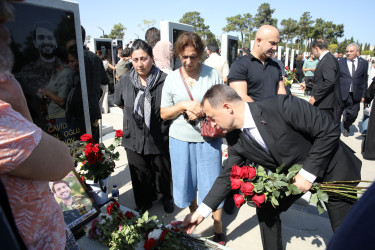 27 Sentyabr – Anım Günü ilə əlaqədar Hərbi Memorial Məzarlıqda şəhidlərin məzarları ziyarət edilib - 27.09.2026