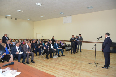 Nizami rayonunda sakinlərlə növbəti səyyar görüşlər keçirilib - aprel 2024