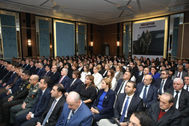 “Fenomenal liderlik və strateji qərarvermə nümunəsi: Azərbaycanın uğur formulunun mərkəzində Prezident İlham Əliyev faktoru” mövsusunda tədbir  - 22.12.2025