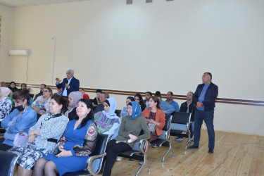 Nizami rayonunda sakinlərlə növbəti səyyar görüşlər keçirilib - aprel 2024