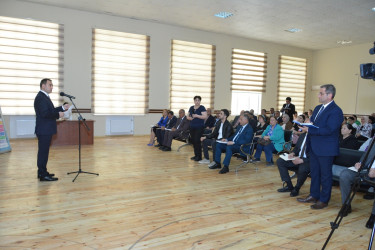 Nizami rayonunda sakinlərlə növbəti səyyar görüşlər keçirilib - aprel 2024
