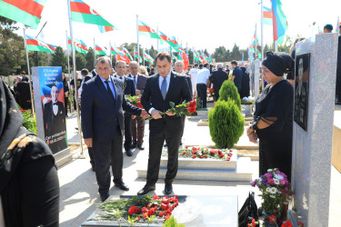 27 sentyabr Anım Günündə Keşlə Şəhidlər Xiyabanında və II Fəxri Xiyabanda şəhidlərin məzarlarının ziyarəti - 27.09.2023