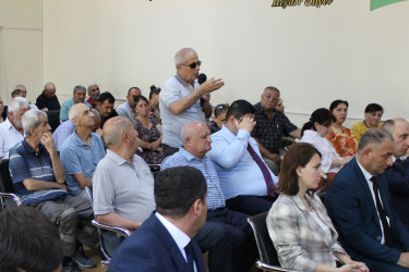 Nizami Rayon İcra Hakimiyyətinin başçısı Coşqun Cəbrayılov sakinlərlə növbəti səyyar qəbul keçirib - 08.07.2026