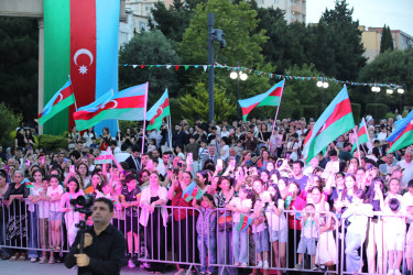 Nizami rayonunda Milli Qurtuluş Gününə həsr olunmuş bayram konserti keçirilib - 12.06.2026