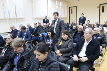 Nizami Rayon İcra Hakimiyyətinin başçısı rayon sakinləri ilə növbəti səyyar qəbul keçirib - 10.12.2025
