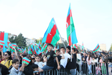 Ümummilli Lideri Heydər Əliyevin 100 illik yubileyi münasibətilə “Sən elə bir zirvəsən” adlı konsert --10.05.2023