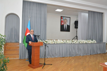 “Heydər Əliyev və Azərbaycan tarixi” mövzusunda referat yazı müsabiqəsinin yekun mərhələsi  - 10.04.2025