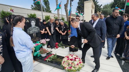 Vətən müharibəsi şəhidi Alı Həsənlinin doğum günündə məzarı ziyarət edilib - 22.06.2026