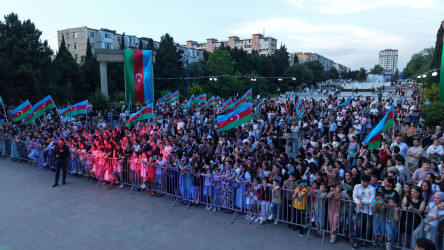 Nizami rayonunda Milli Qurtuluş Gününə həsr olunmuş bayram konserti keçirilib - 12.06.2026