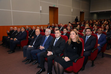 Nizami rayonunda Ulu Öndər Heydər Əliyevin Anım gününə həsr olunmuş tədbir keçirilib - 11.12.2025