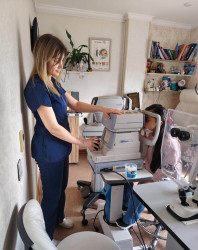 Modern Hospitalda Zərifə xanım Əliyevanın doğum günü ərəfəsində məktəblilər üçün pulsuz göz müayinəsi təşkil olunub - 17.04.2026