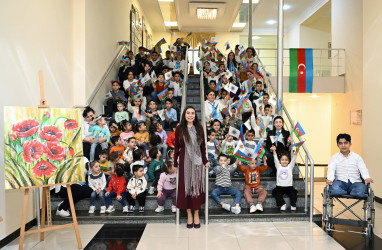 Birinci vitse-prezident Mehriban Əliyeva və Heydər Əliyev Fondunun vitse-prezidenti Leyla Əliyeva Bakıdakı 1 saylı körpələr evində və 1 saylı uşaq evi sosial xidmət müəssisəsində - 15.04.2025