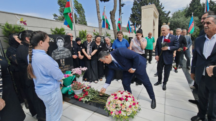 Vətən müharibəsi şəhidi Alı Həsənlinin doğum günündə məzarı ziyarət edilib - 22.06.2026