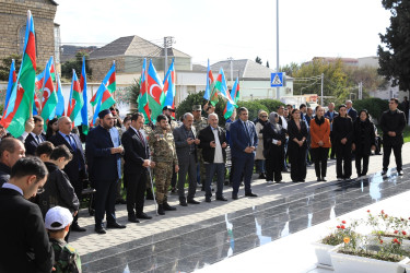 Zəfər Günü ilə əlaqədar Keşlə Şəhidlər Xiyabanı ziyarət olunub - 08.11.2023