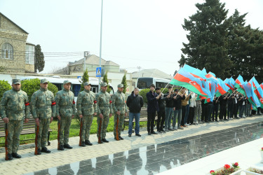 Birinci Qarabağ müharibəsi şəhidi Atakişi Qəhrəman oğlu Atayev Keşlə Şəhidlər Xiyabanında dəfn olunub - 19.03.2025