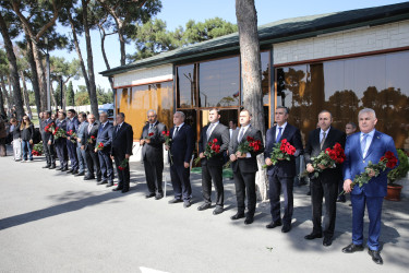 27 Sentyabr – Anım Günü ilə əlaqədar Hərbi Memorial Məzarlıqda şəhidlərin məzarları ziyarət edilib - 27.09.2026