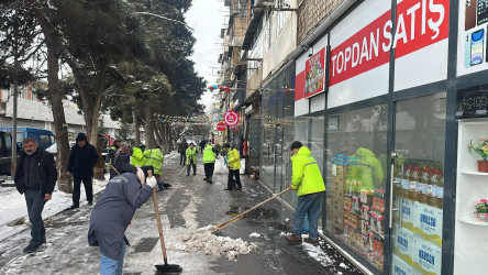 Nizami rayonunda qarın təmizlənməsi ilə bağlı tədbirlər davam etdirilir - 01.03.2025